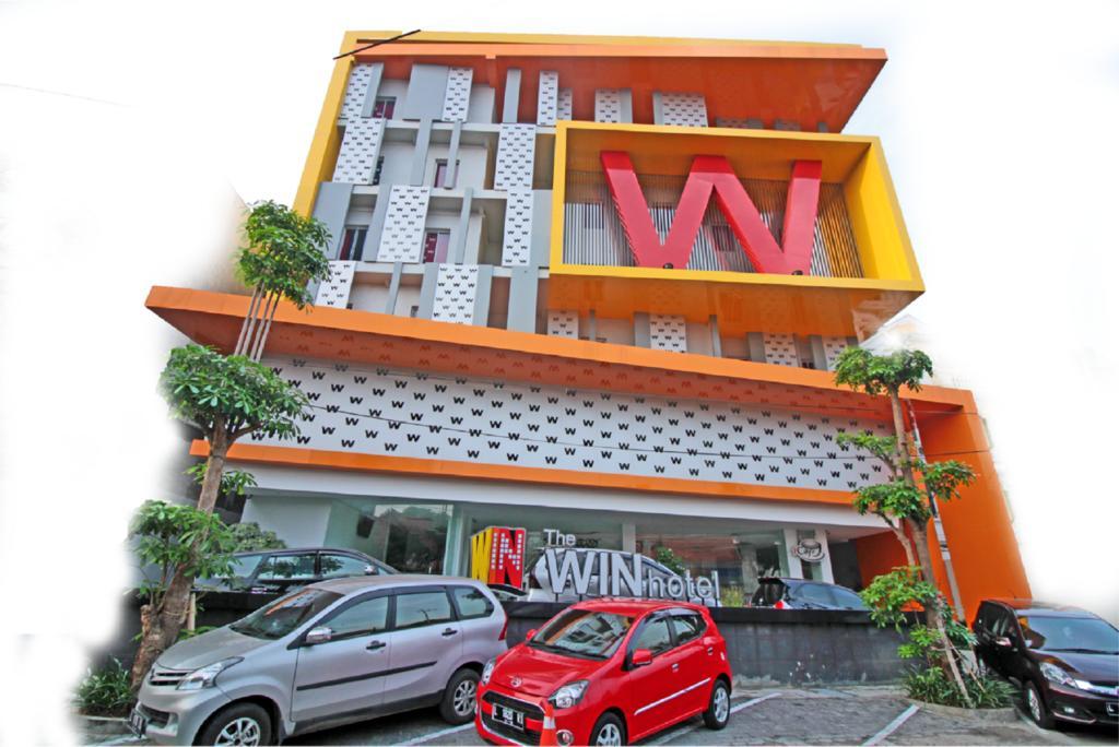 Hotel The Win Surabaya