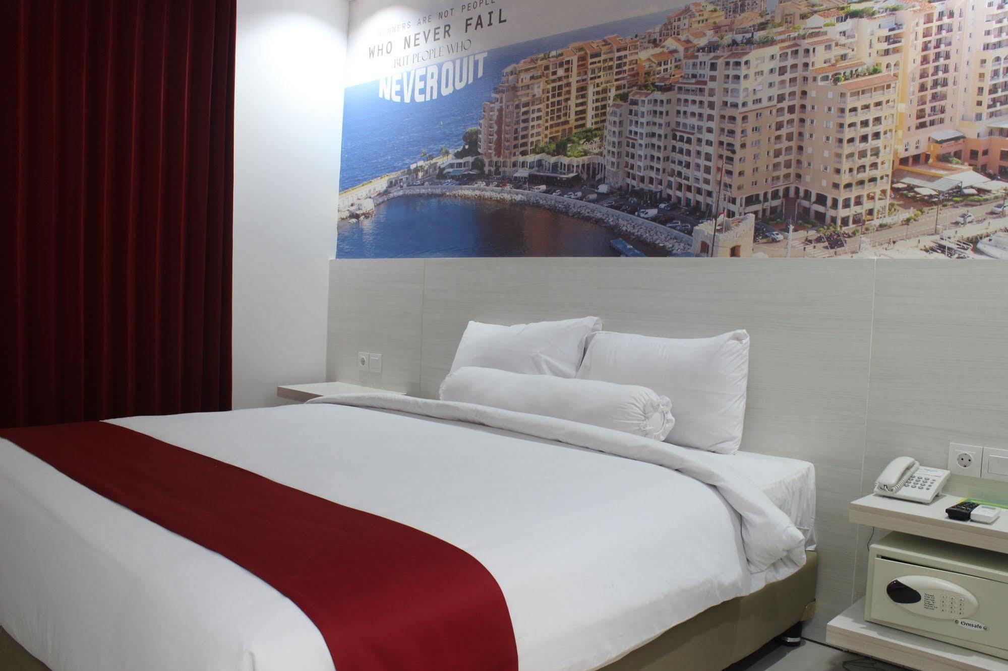 Hotel The Win